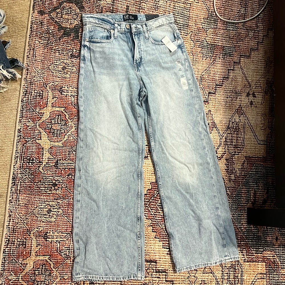 GAP High Rise Wide Leg size 27 in light wash